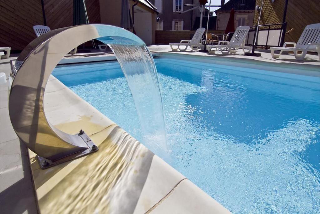 Logis Hotel Restaurant Auberge De La Xaintrie Saint-Privat  Eksteriør bilde
