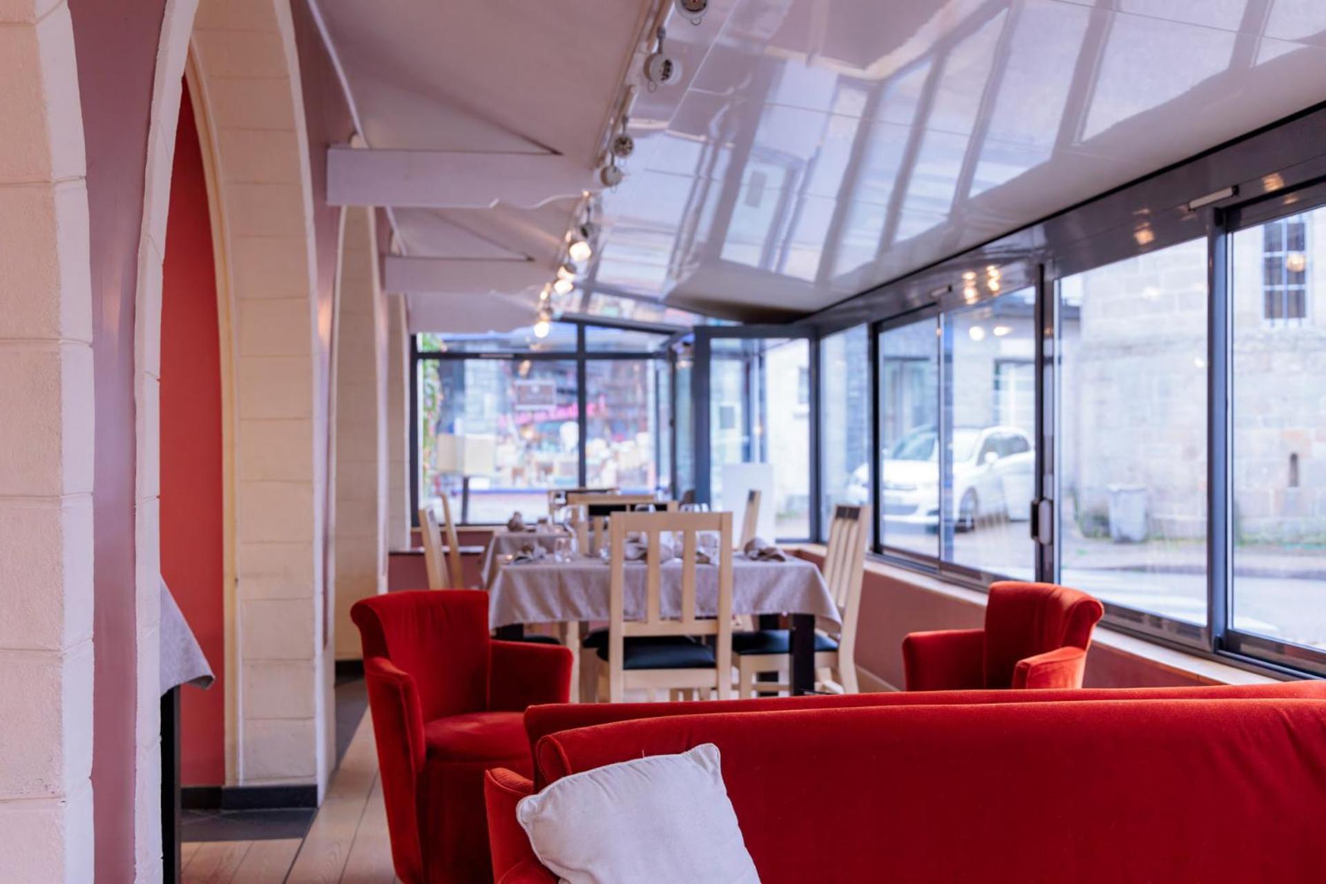 Logis Hotel Restaurant Auberge De La Xaintrie Saint-Privat  Eksteriør bilde