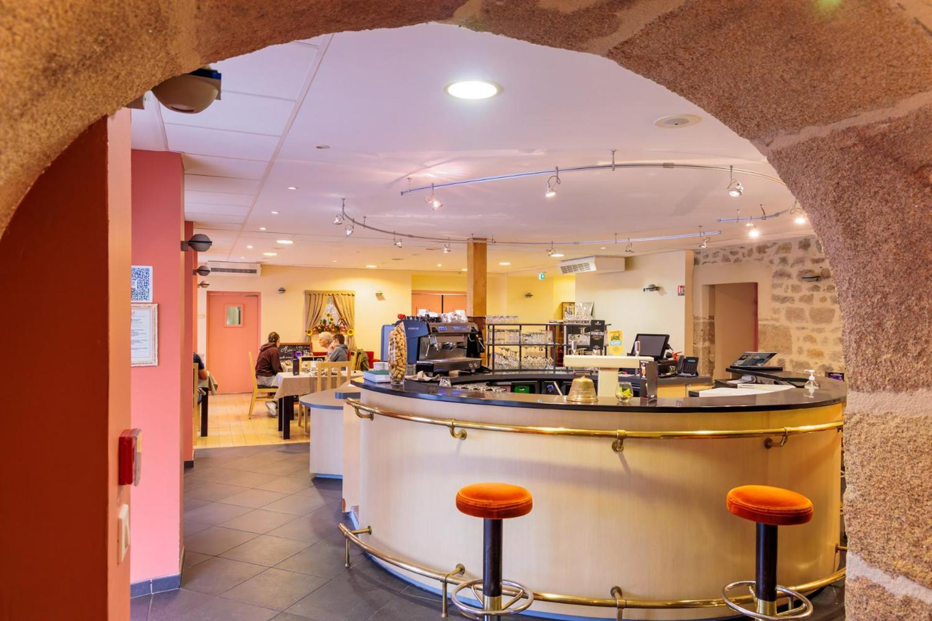 Logis Hotel Restaurant Auberge De La Xaintrie Saint-Privat  Eksteriør bilde