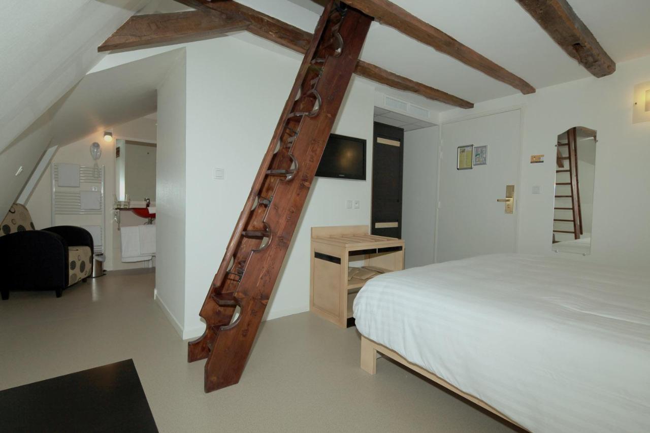 Logis Hotel Restaurant Auberge De La Xaintrie Saint-Privat  Eksteriør bilde